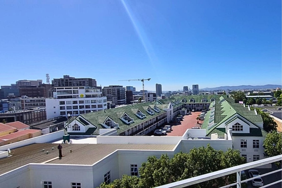 1 Bedroom Property for Sale in Gardens Western Cape